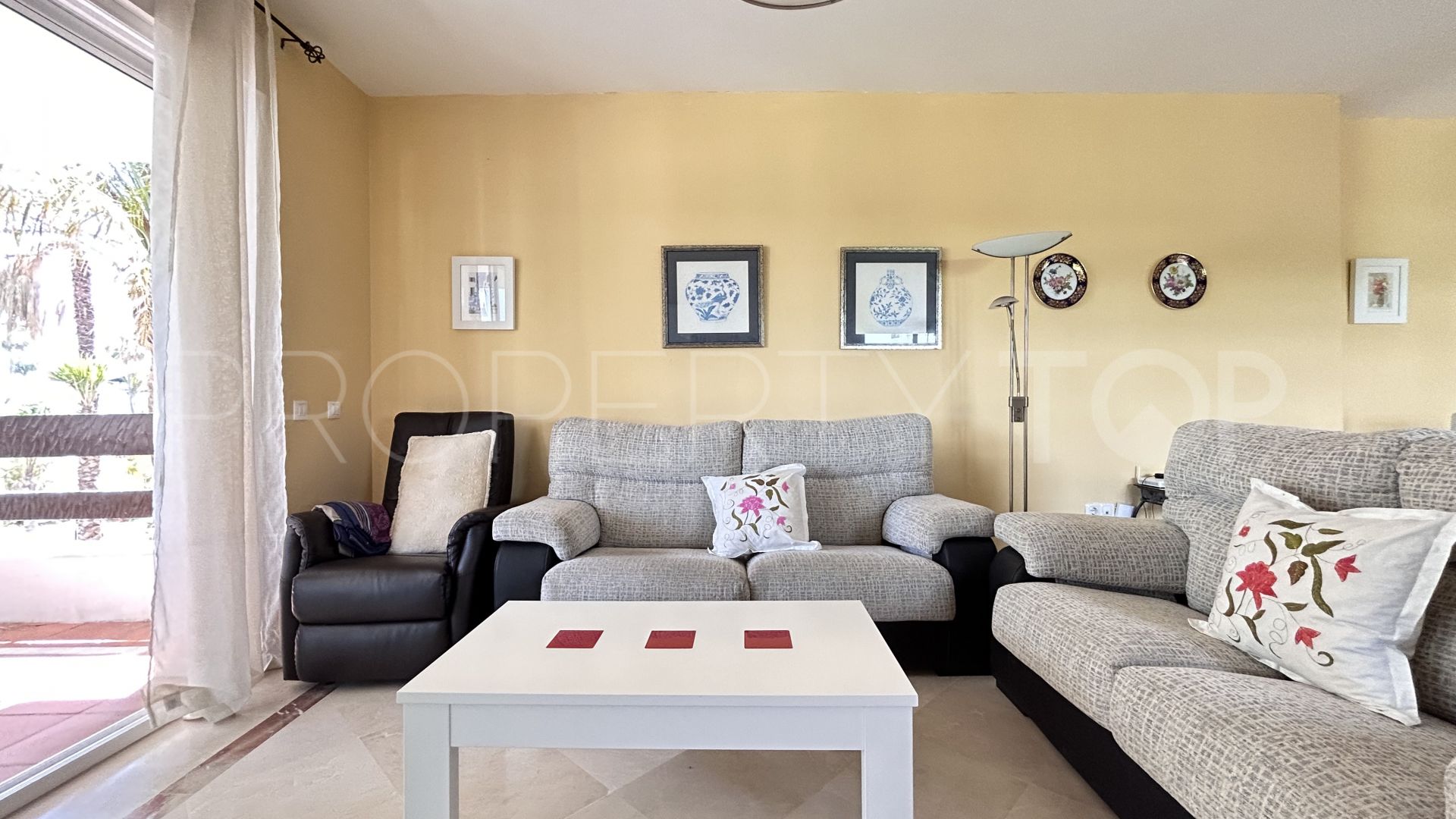 3 bedrooms apartment for sale in Costalita