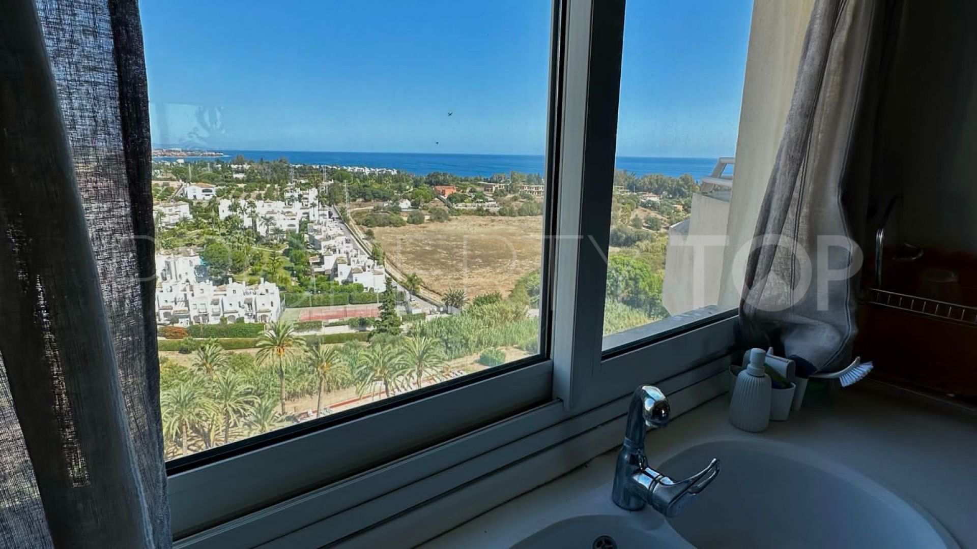 For sale 3 bedrooms penthouse in El Padron