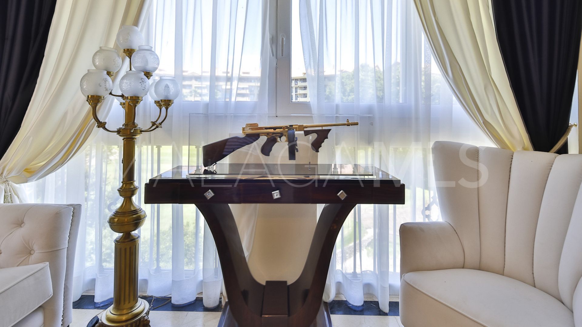Duplex penthouse for sale in Guadalmina Alta