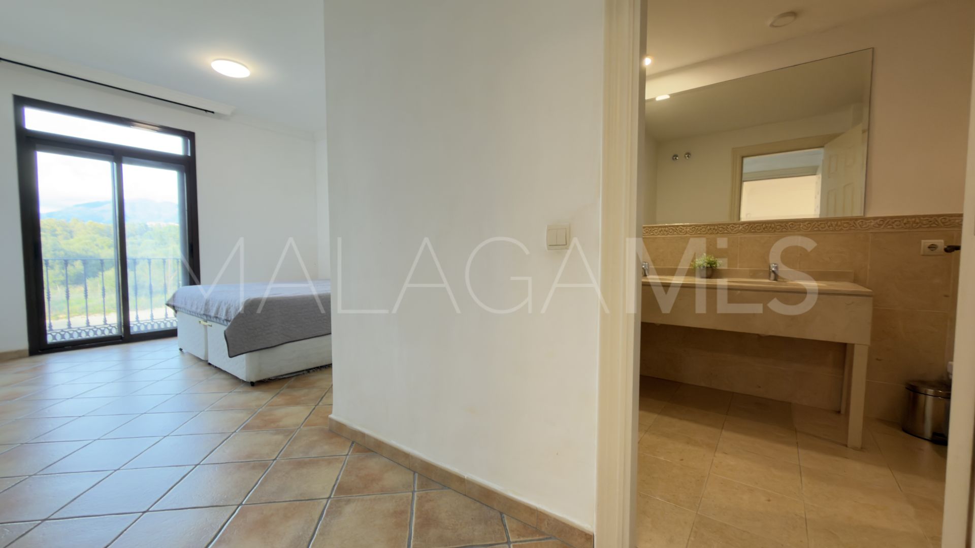 Apartamento de 2 bedrooms for sale in Beach Side New Golden Mile