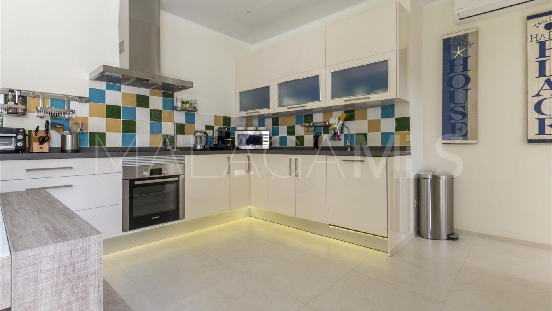 Villa for sale in Linda Vista Baja