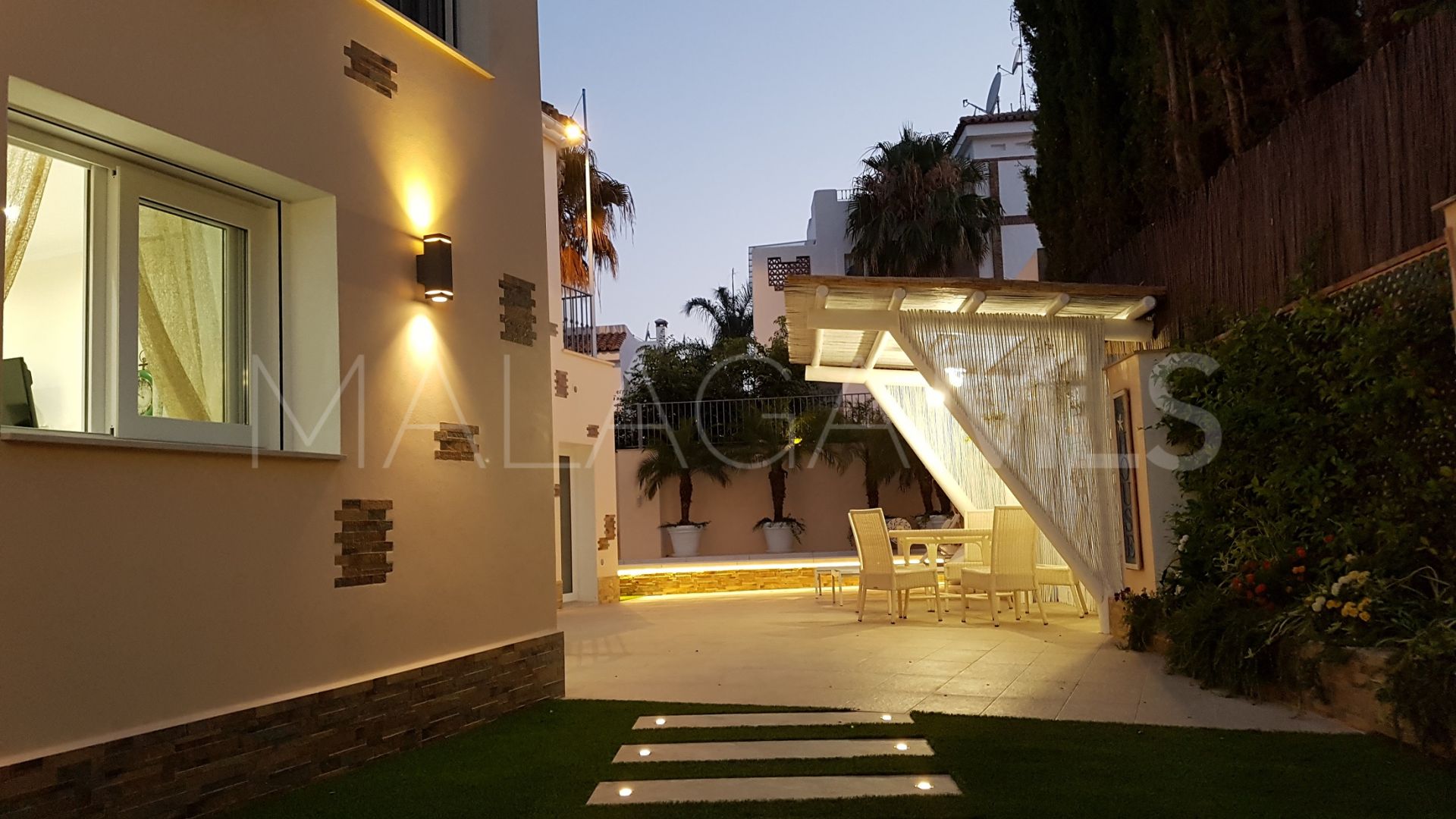 Villa for sale in Linda Vista Baja