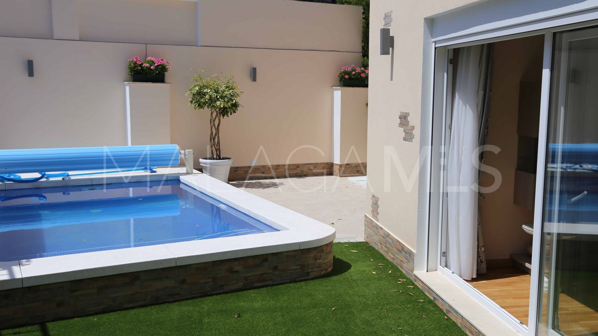 Villa for sale in Linda Vista Baja