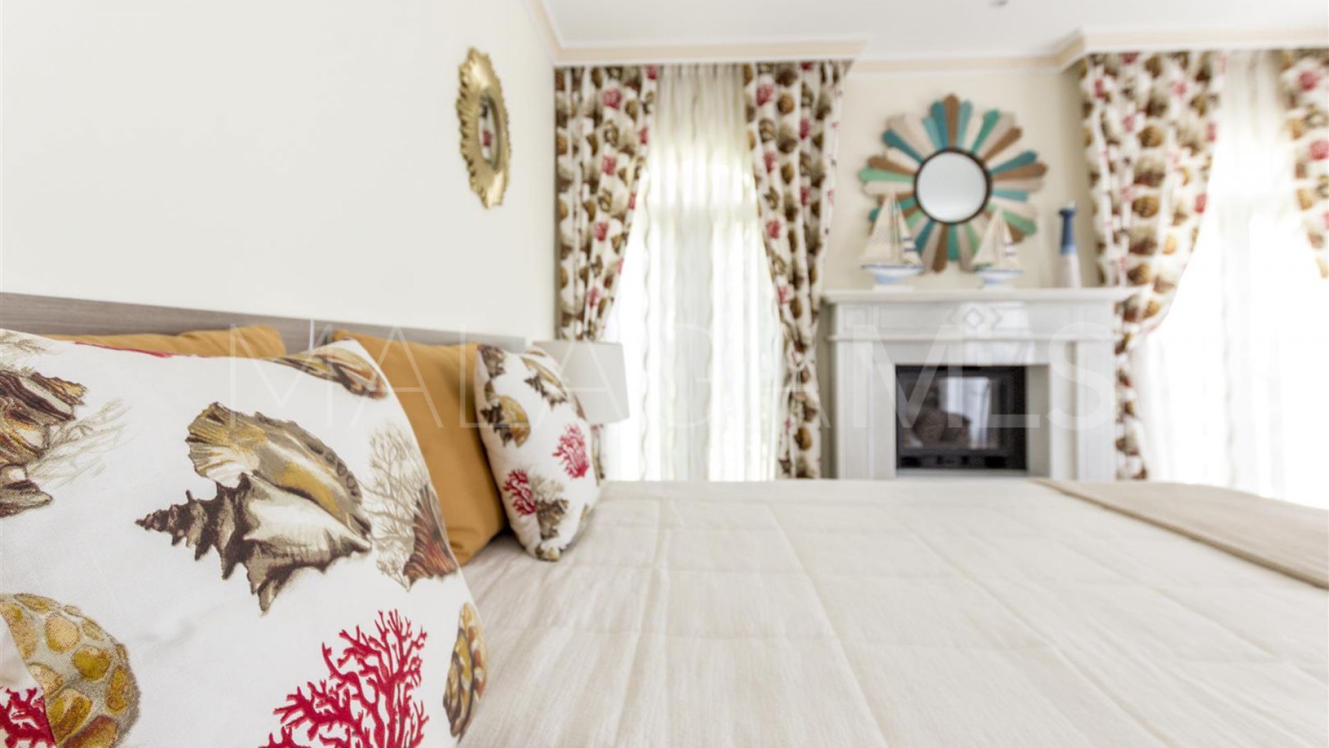 Villa for sale in Linda Vista Baja