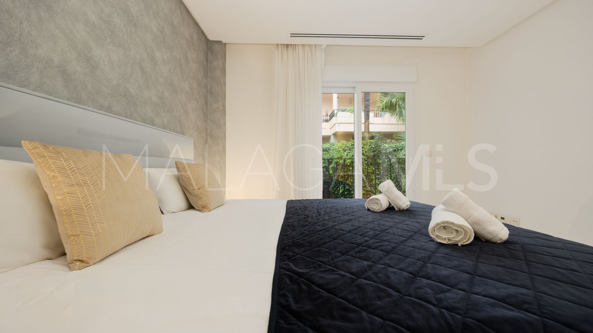 Buy atico duplex in Vista Real