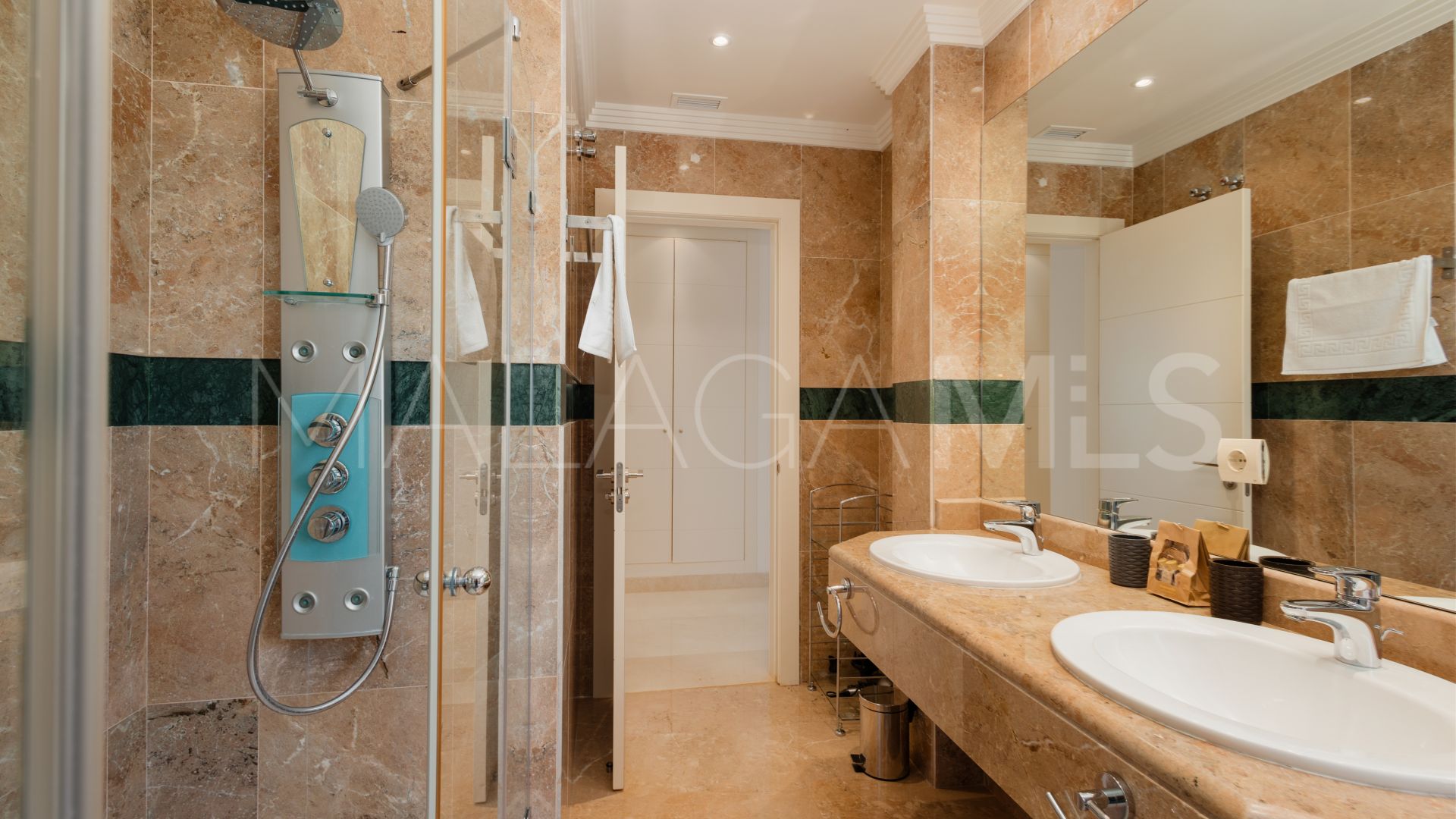 Vista Real, Ático a la venta