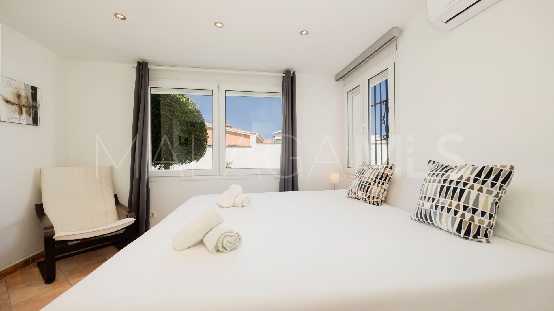 Costabella 4 bedrooms house for sale