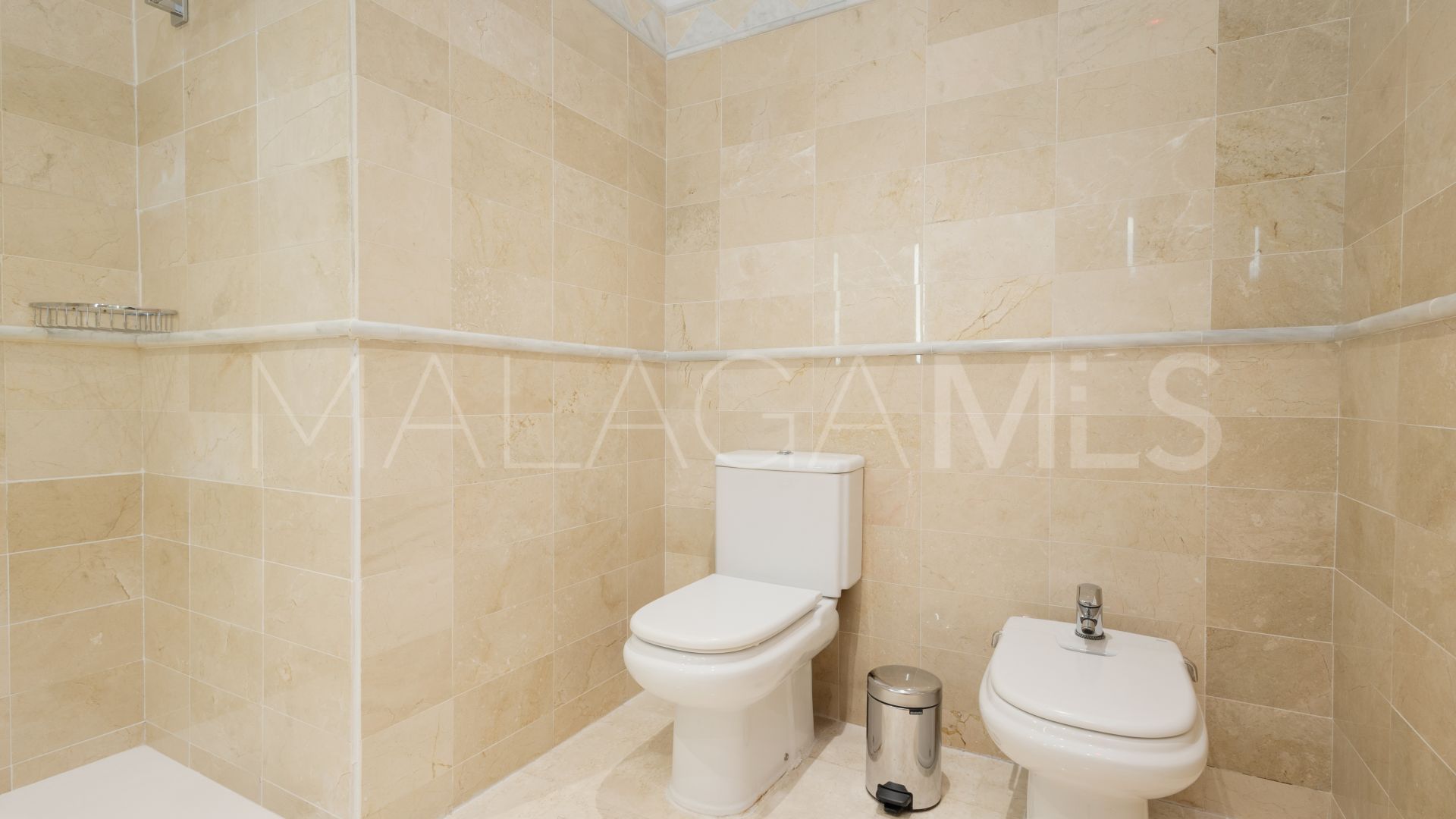 Lägenhet for sale in Elviria Hills