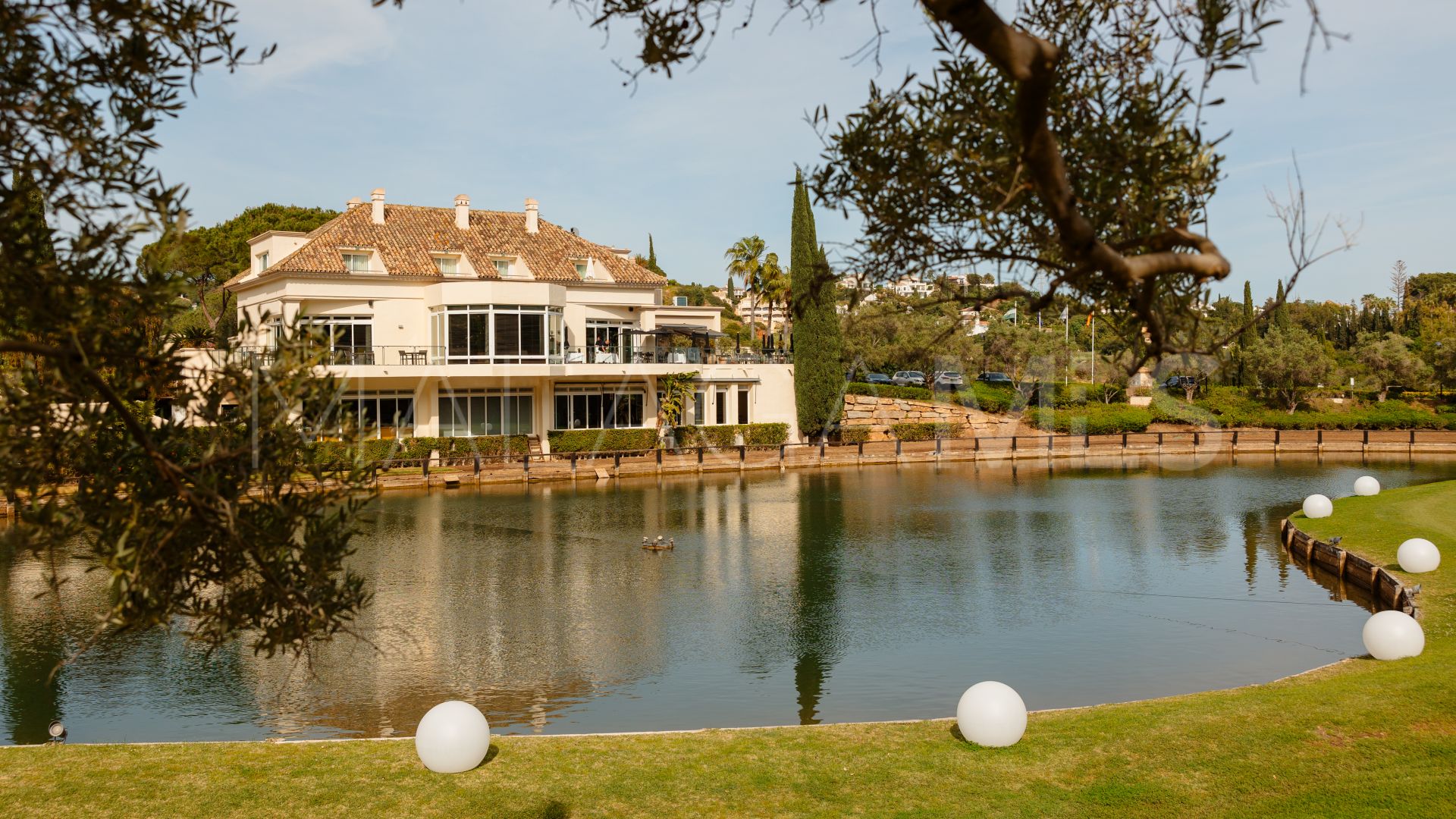 Lägenhet for sale in Elviria Hills