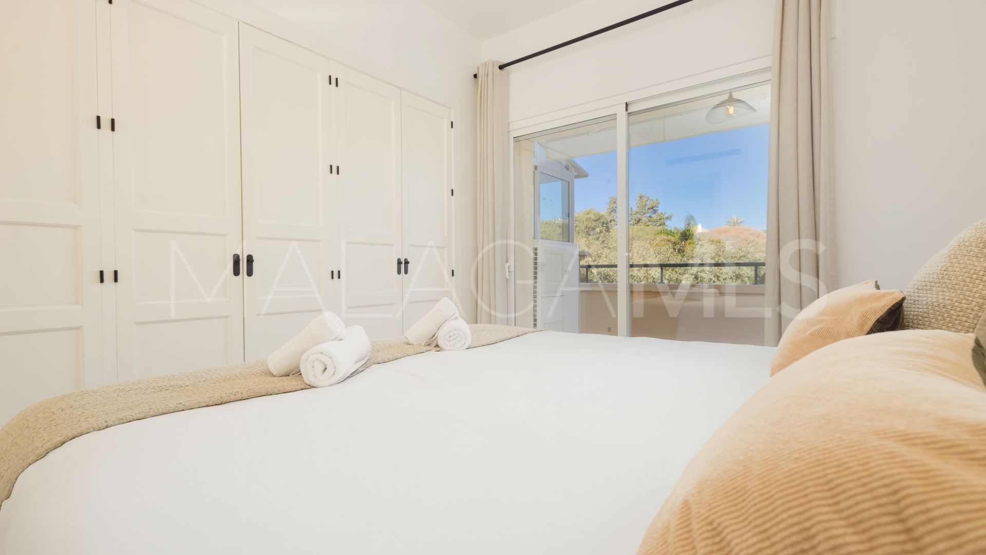 Lägenhet for sale in Elviria Hills