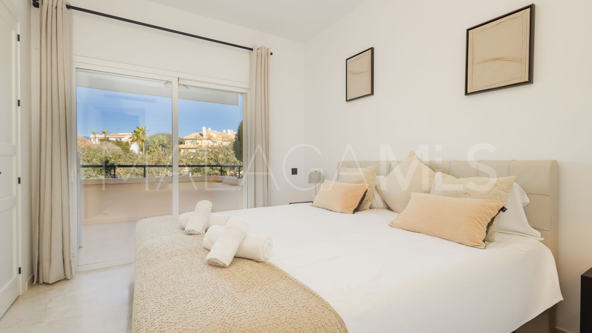 Lägenhet for sale in Elviria Hills