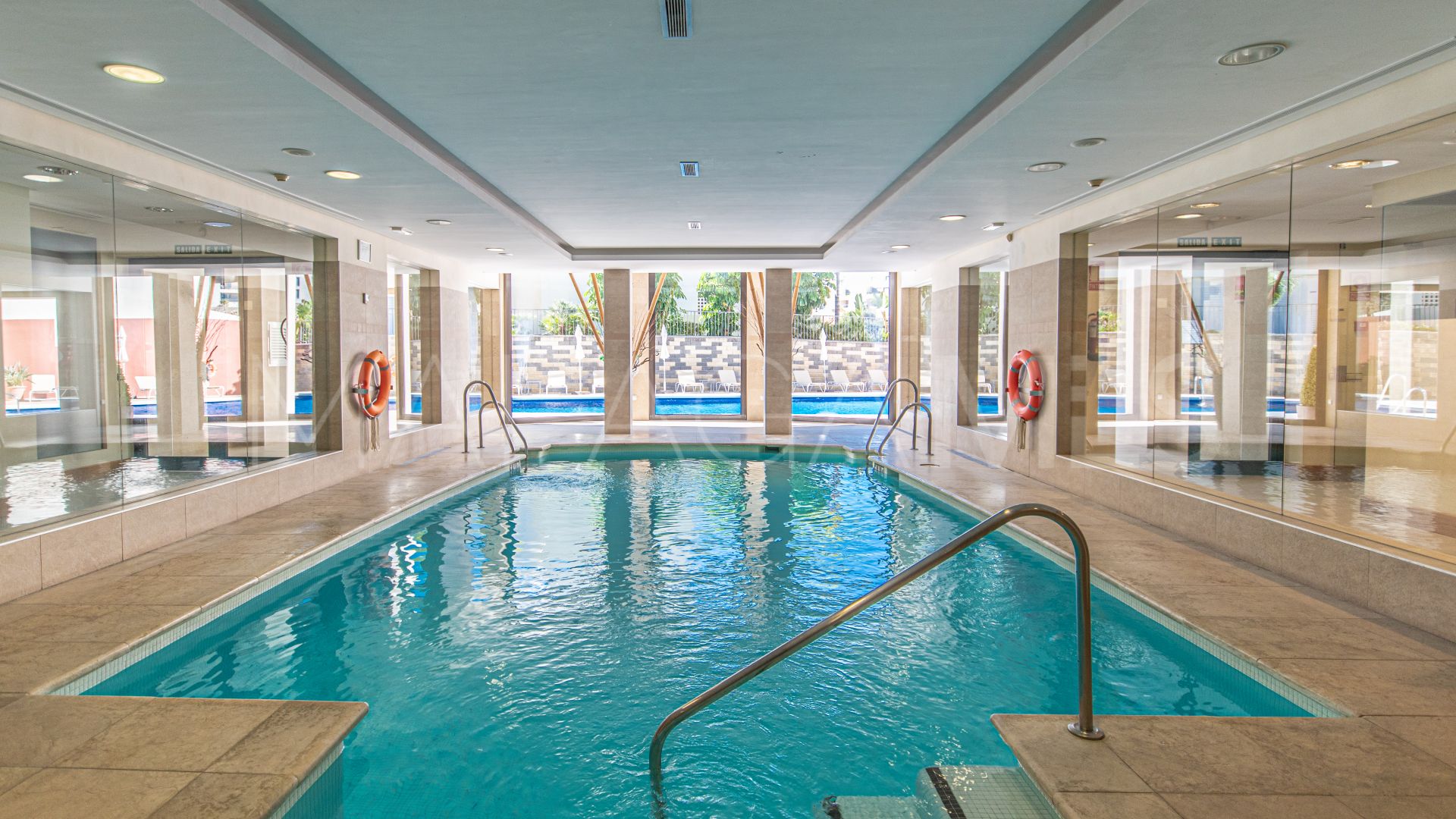 Se vende apartamento planta baja de 2 bedrooms in Samara
