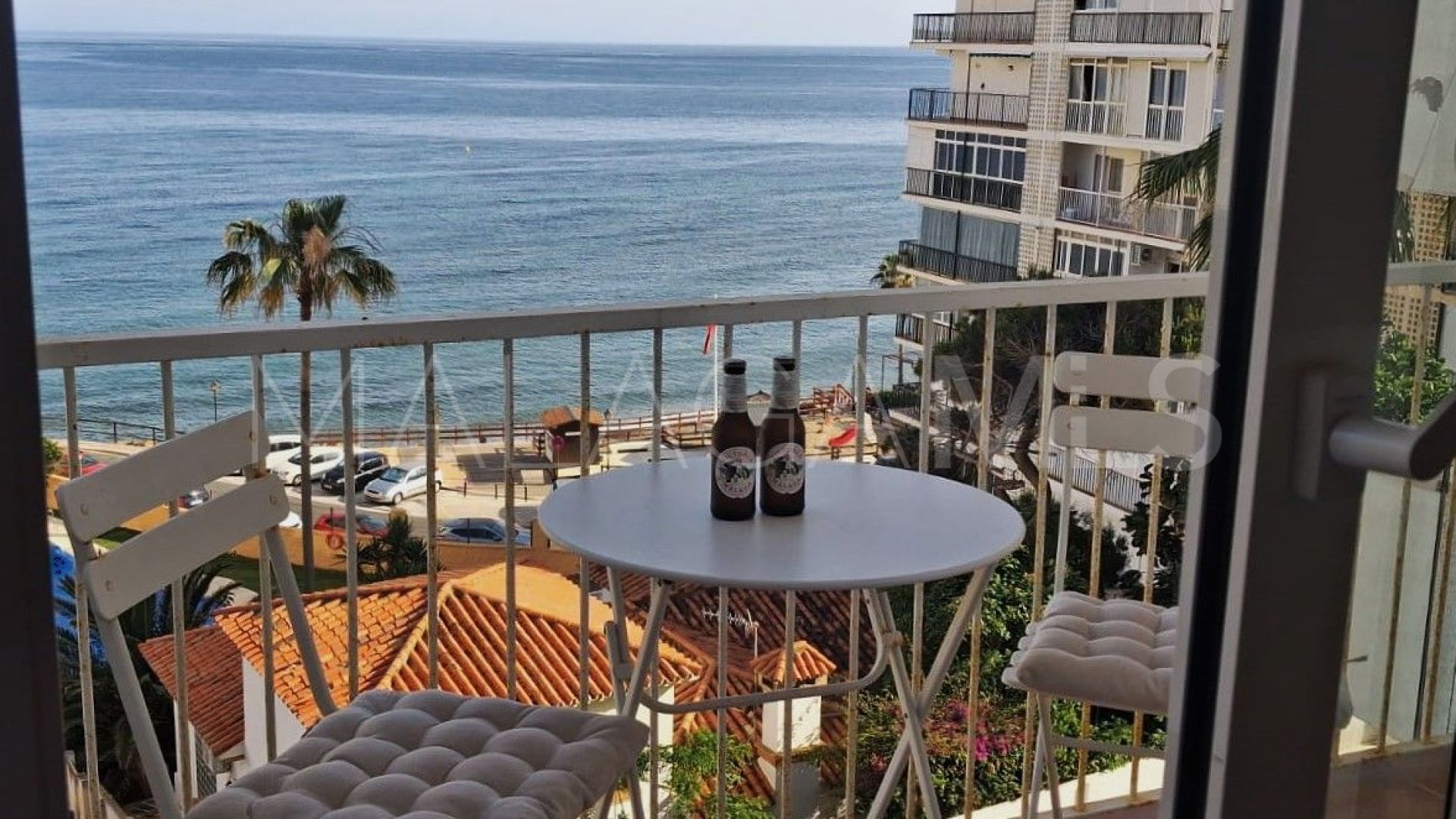 Lägenhet for sale in Calahonda Playa