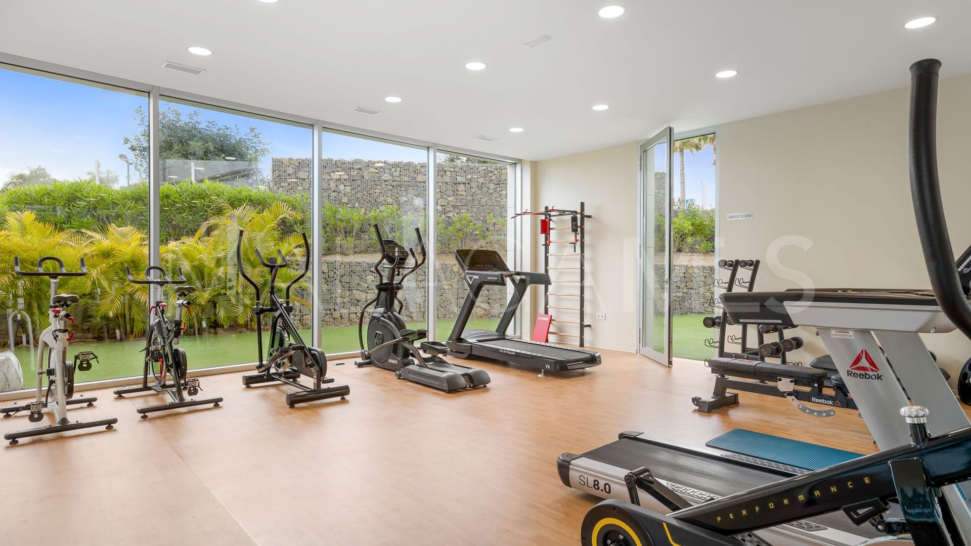 Wohnung for sale in Estepona