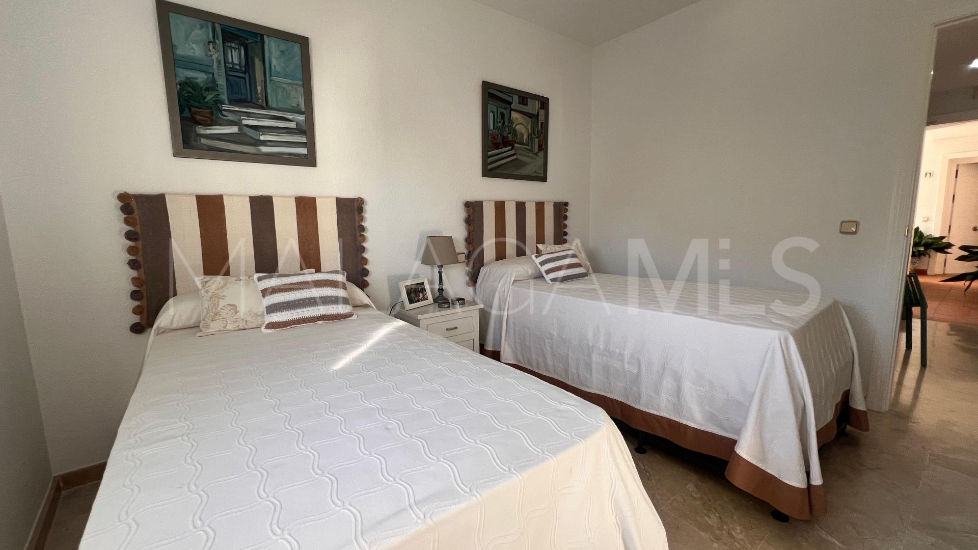 Estepona Puerto, apartamento for sale