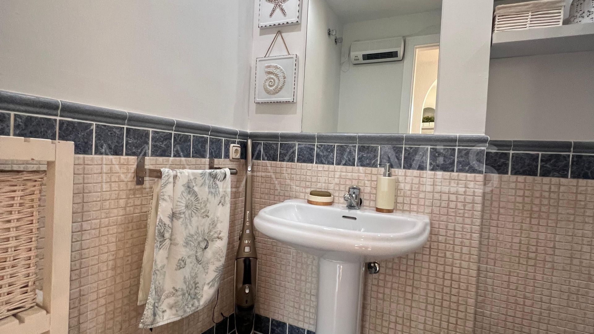Estepona Puerto, apartamento for sale
