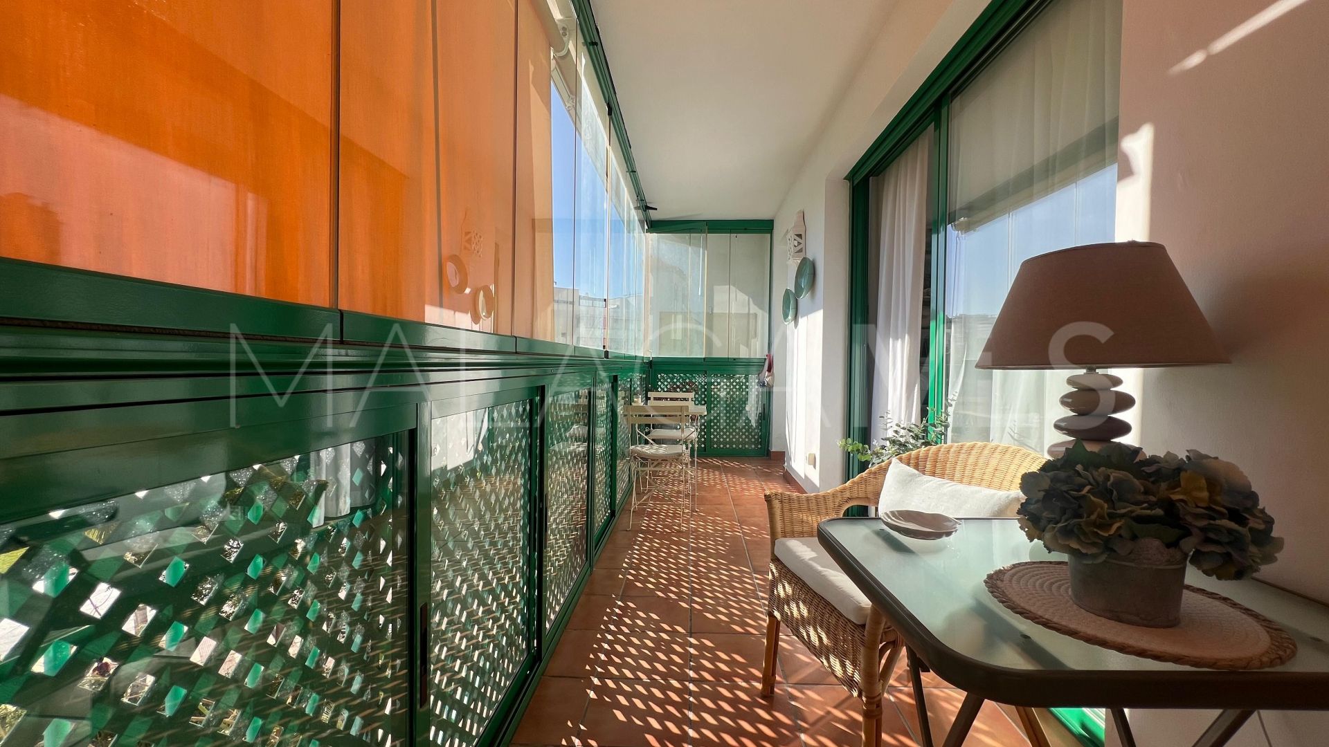 Estepona Puerto, apartamento for sale