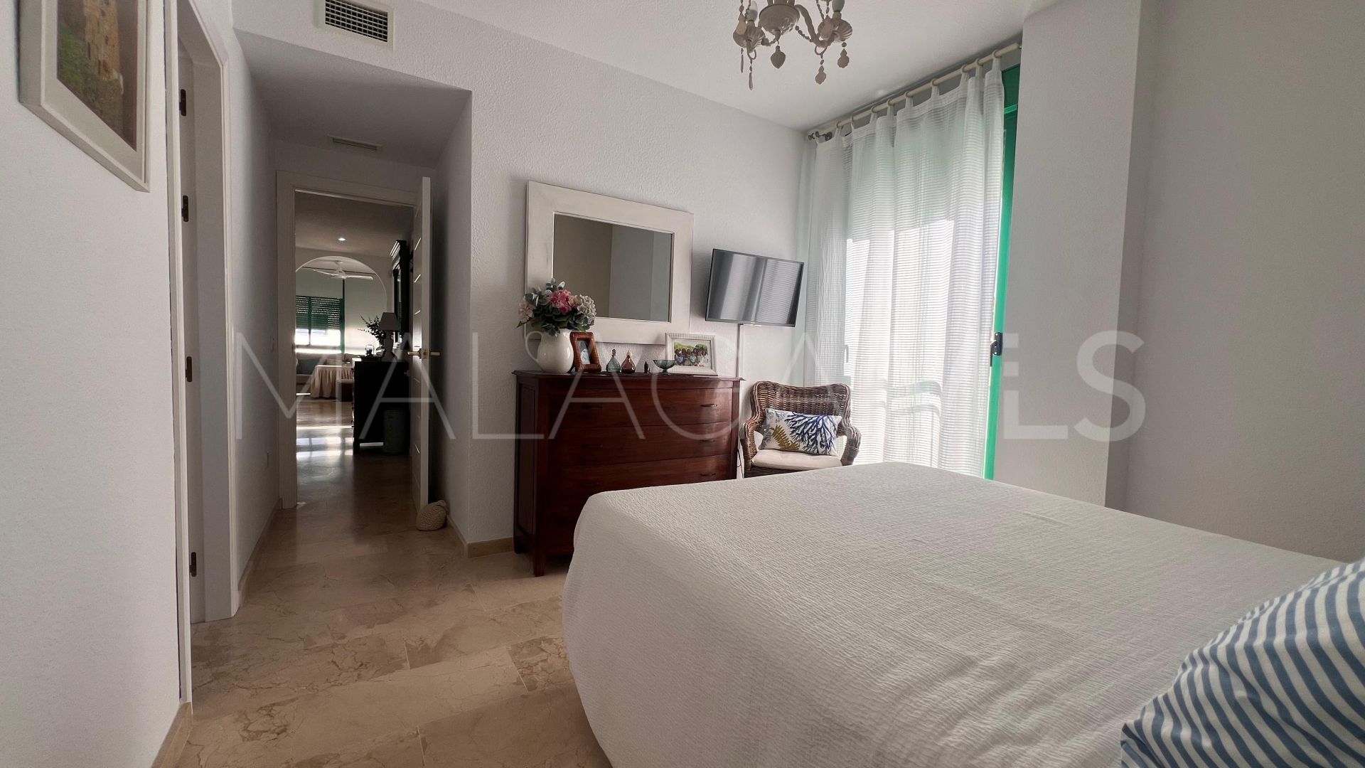 Estepona Puerto, apartamento for sale