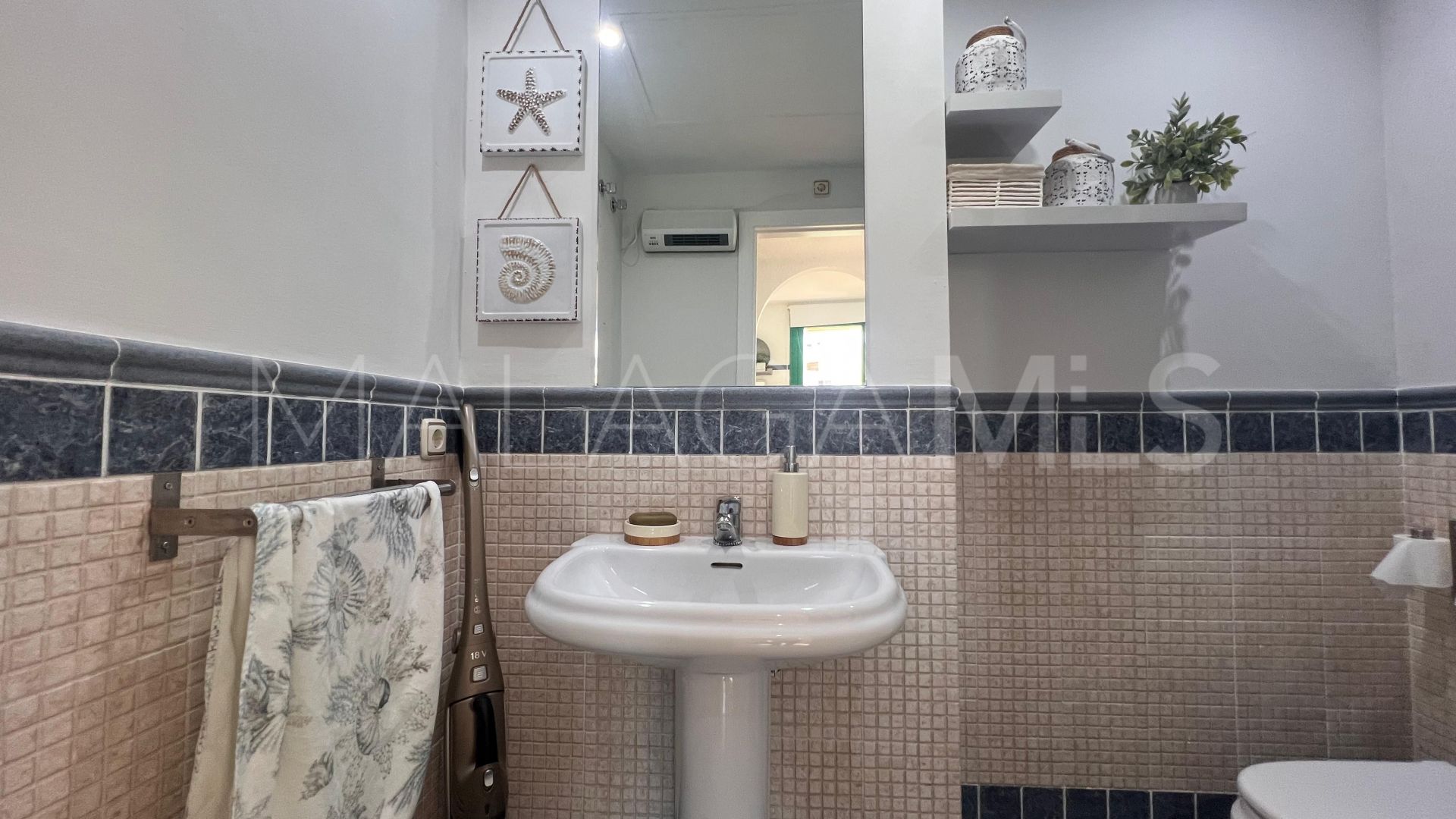 Estepona Puerto, apartamento for sale