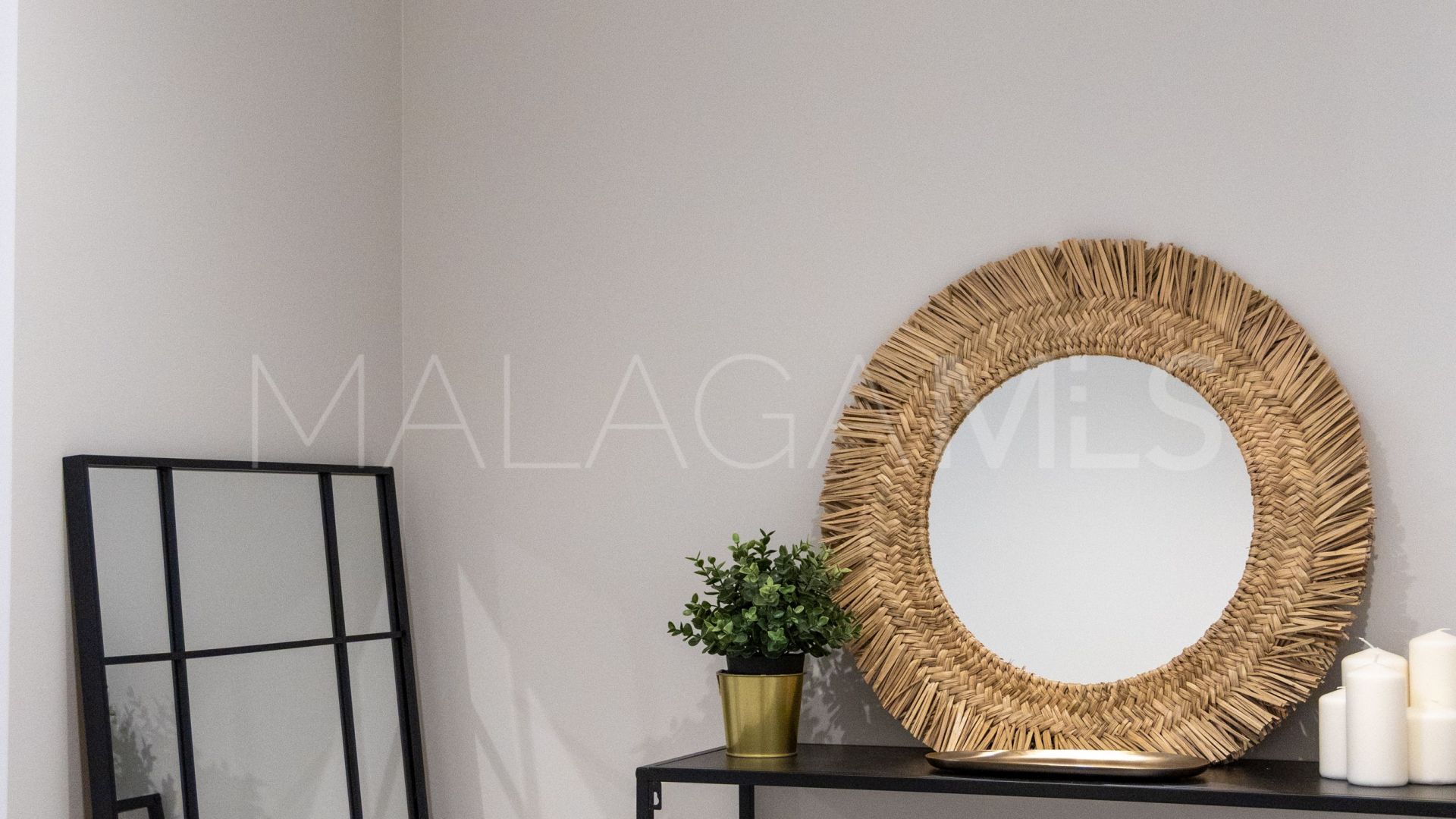 Lägenhet for sale in Malaga - Este