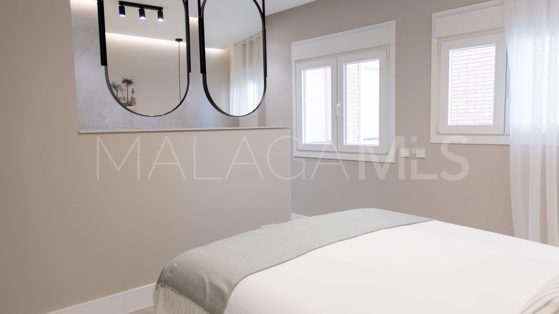 Lägenhet for sale in Malaga - Este