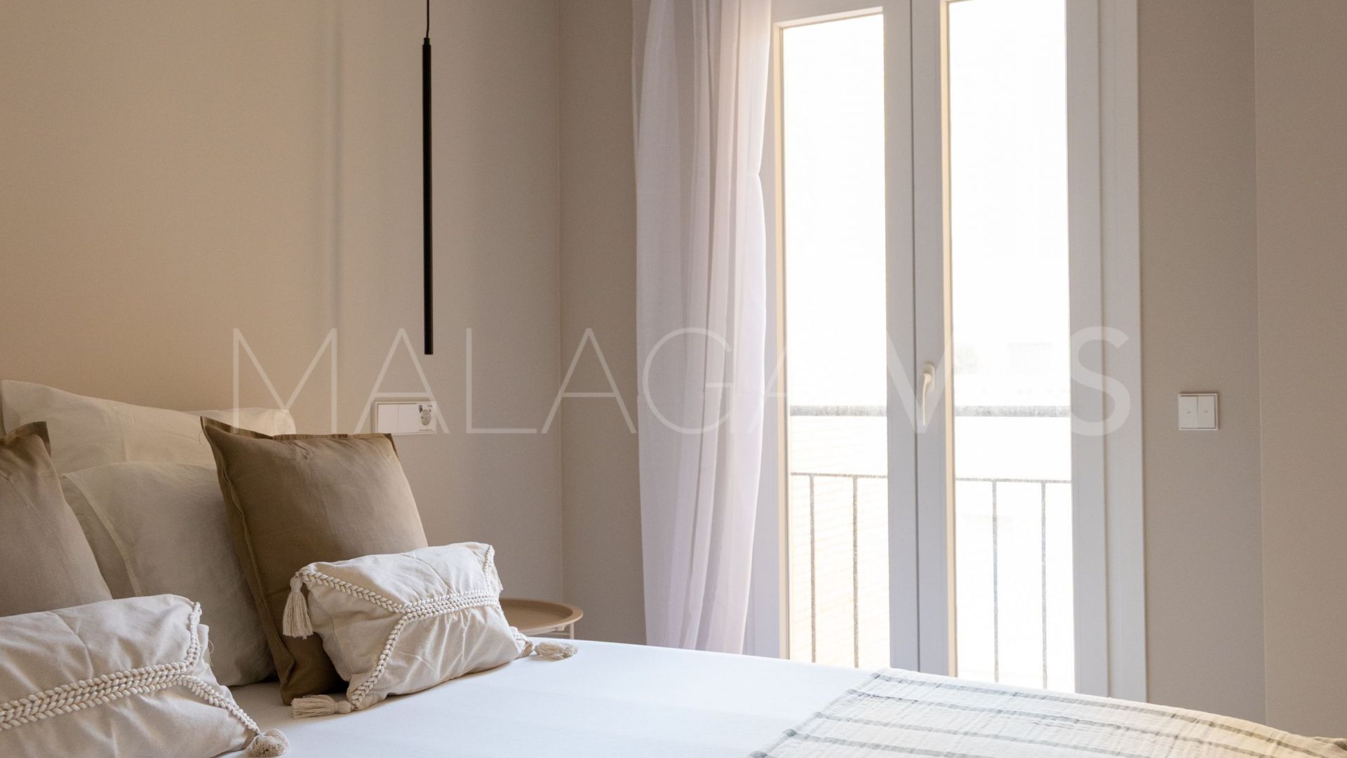 Lägenhet for sale in Malaga - Este