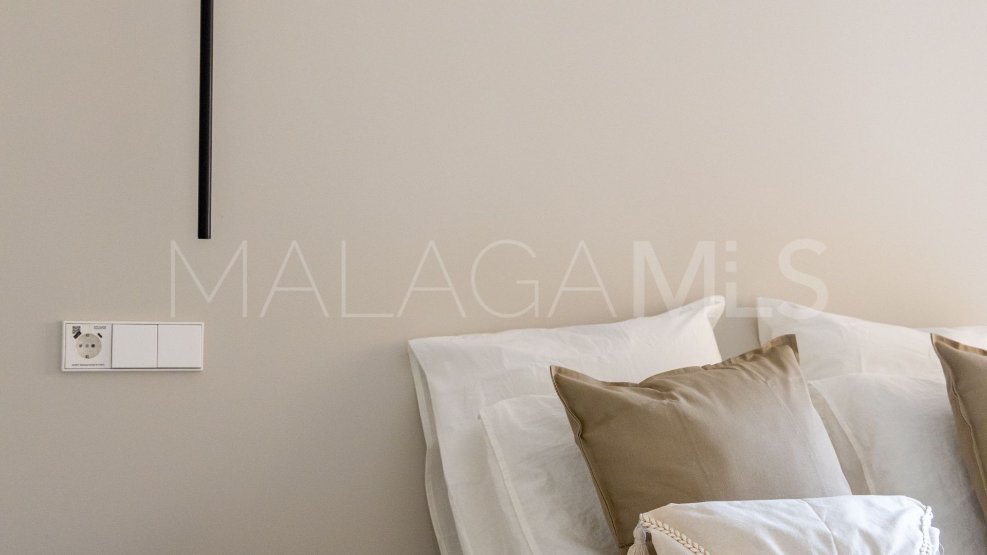 Lägenhet for sale in Malaga - Este