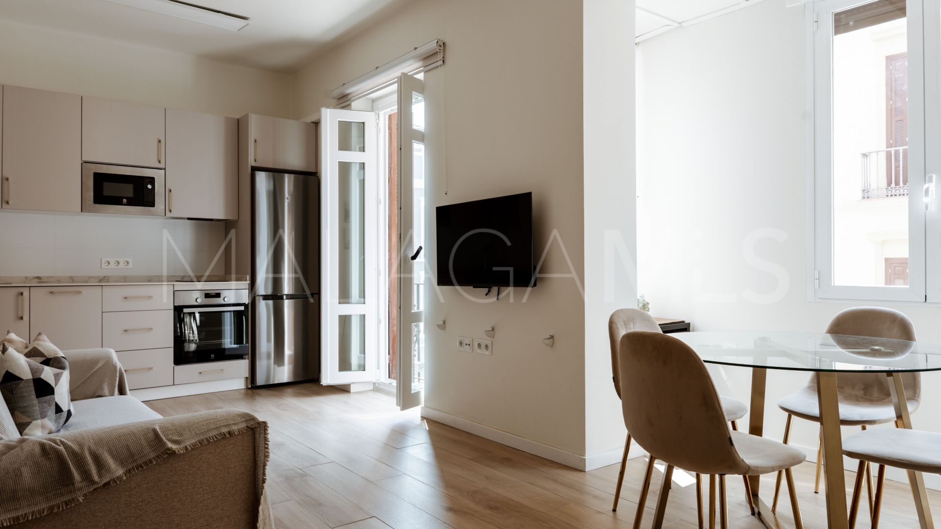 Buy apartamento in Malaga de 3 bedrooms