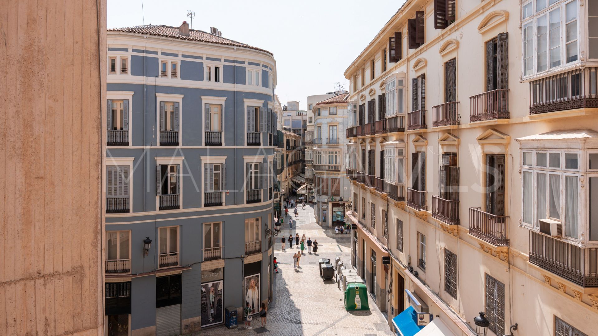 Buy apartamento in Malaga de 3 bedrooms