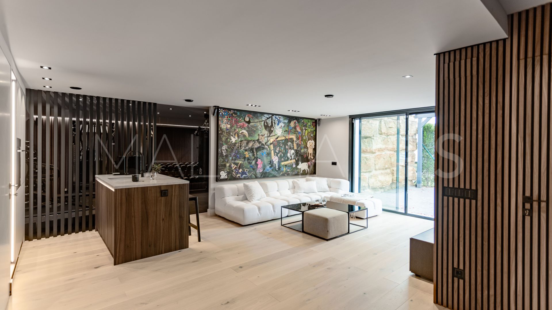 Casa with 4 bedrooms for sale in Estepona