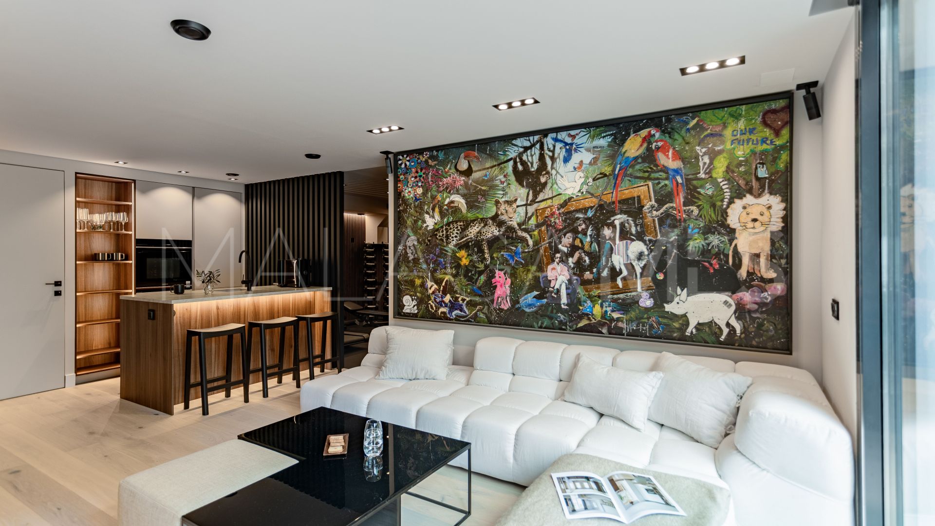 Hus i byn for sale in Estepona Öst