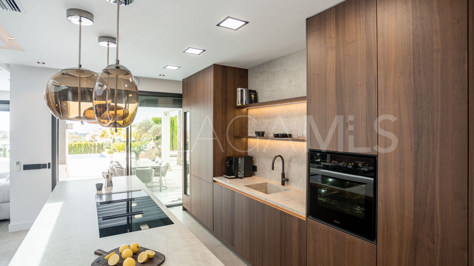 Casa with 4 bedrooms for sale in Estepona