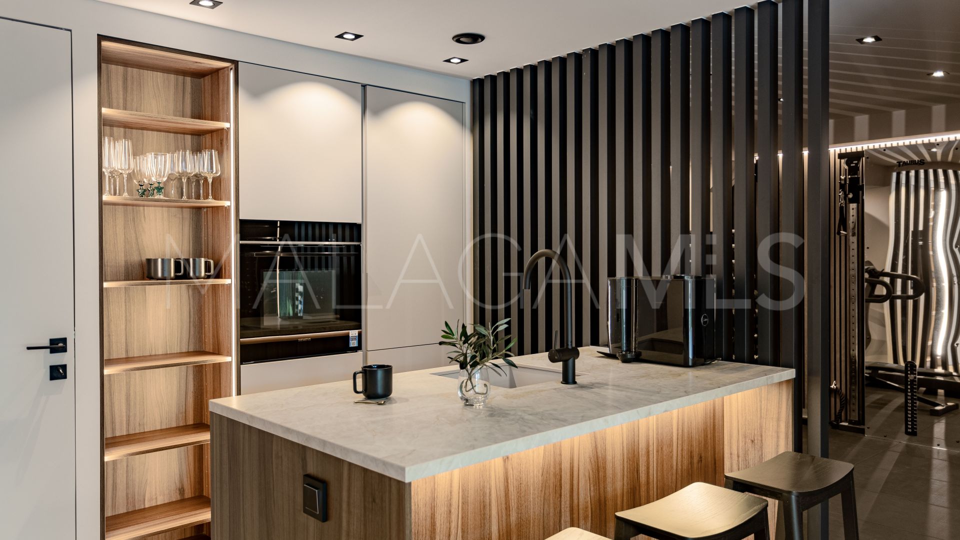 Casa for sale in Estepona Este