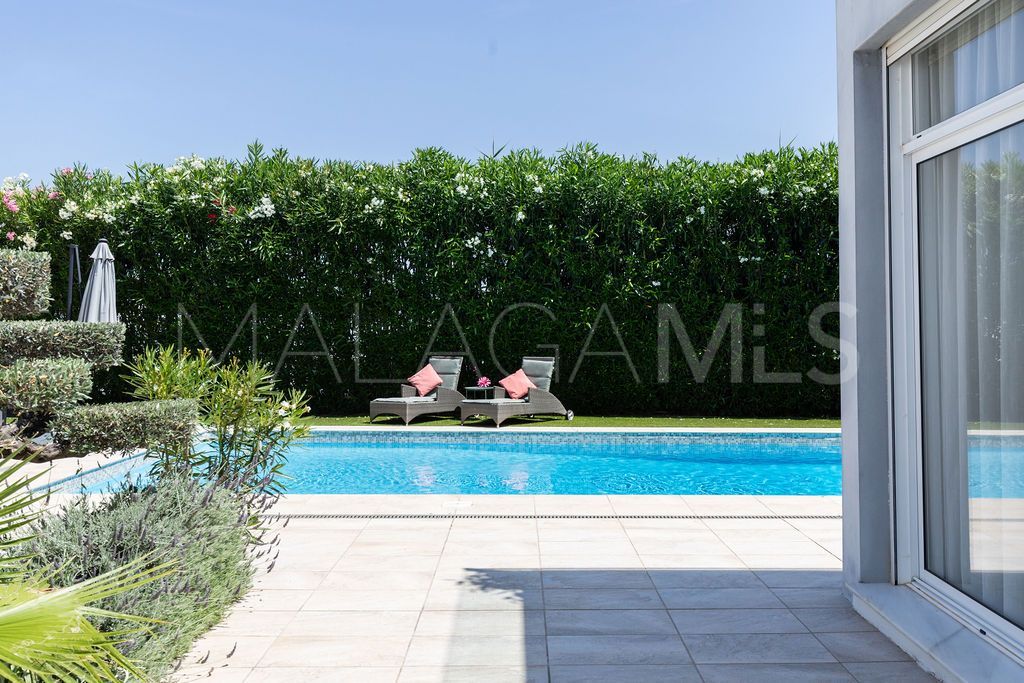 Se vende villa de 5 bedrooms in Alhaurin el Grande