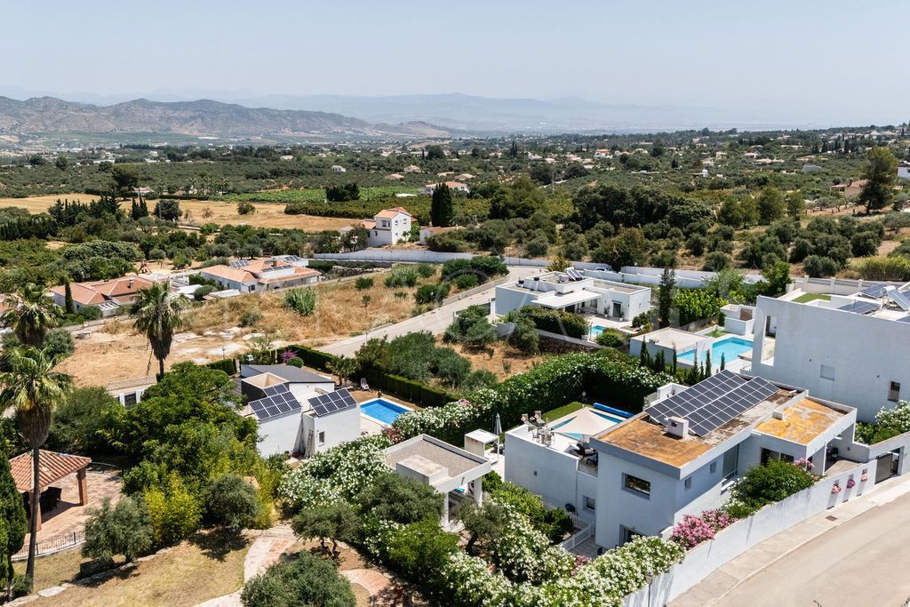 Se vende villa de 5 bedrooms in Alhaurin el Grande