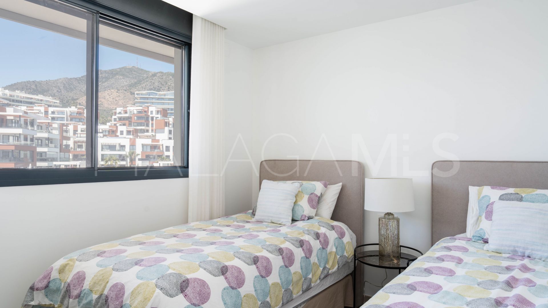 Zweistöckiges penthouse for sale in El Higueron