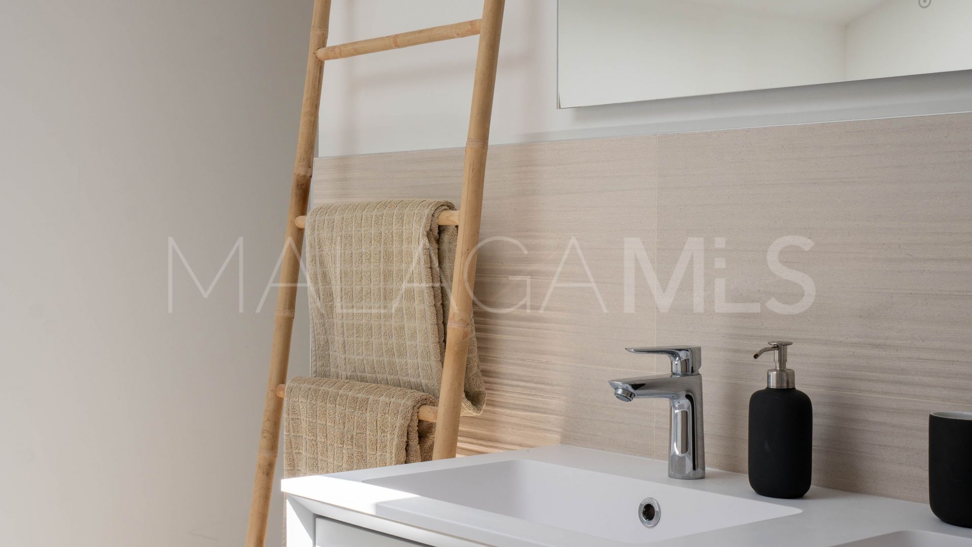 Zweistöckiges penthouse for sale in El Higueron
