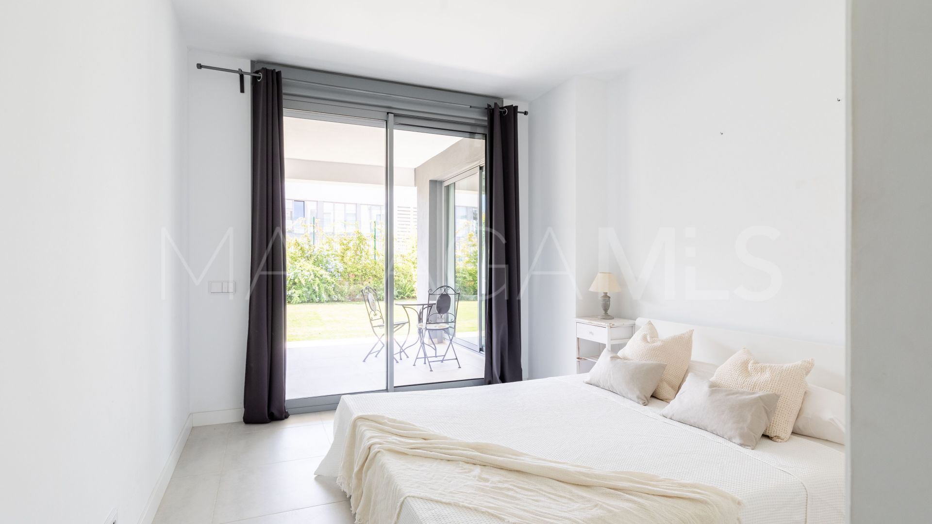 For sale Selwo 2 bedrooms ground floor apartment