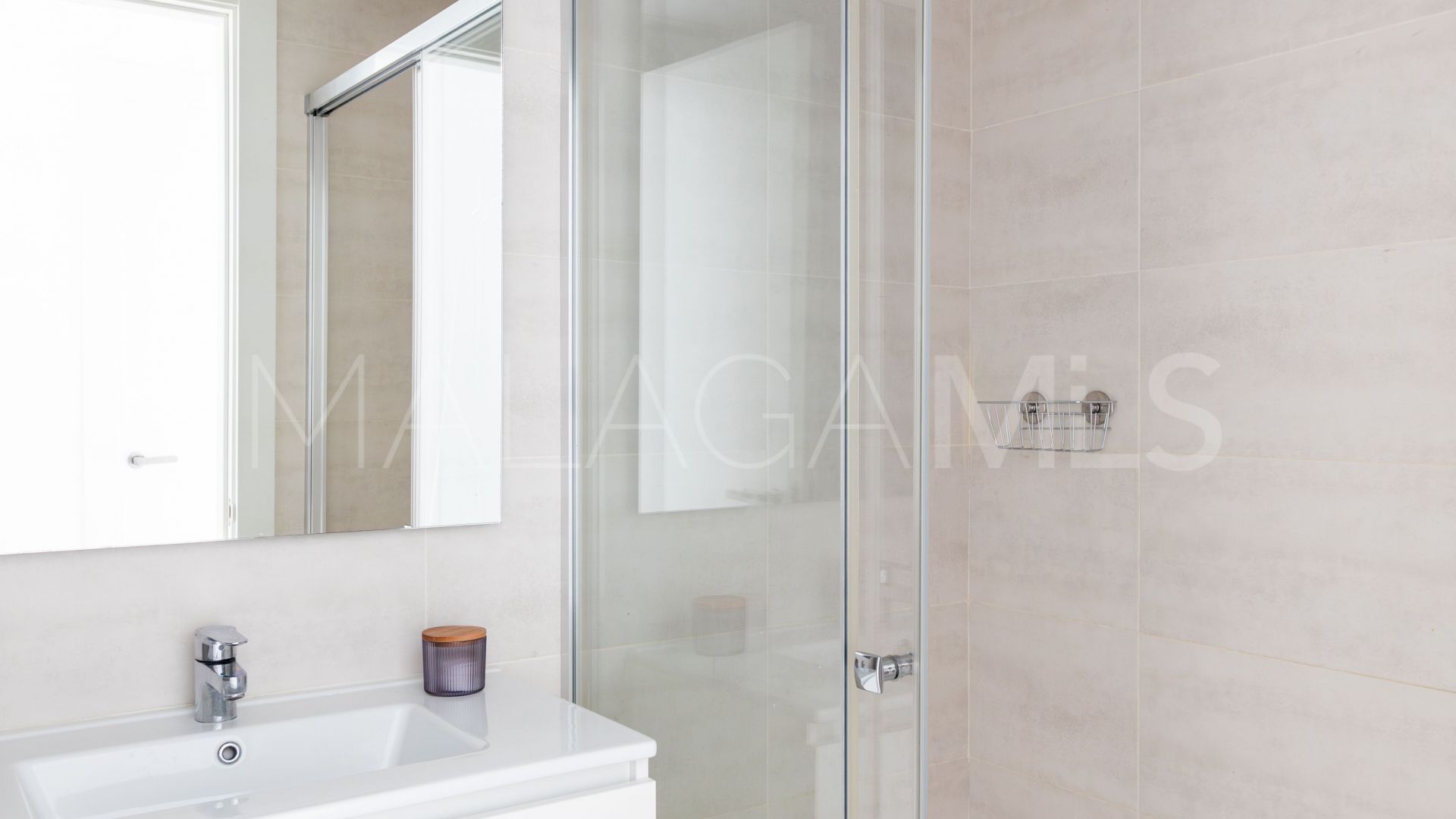 For sale Selwo 2 bedrooms ground floor apartment