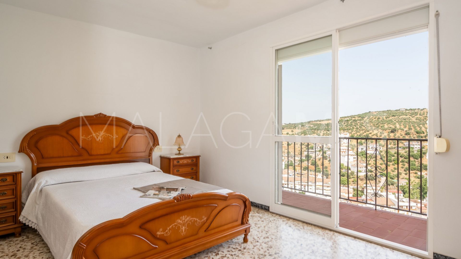 Casa for sale in Tolox