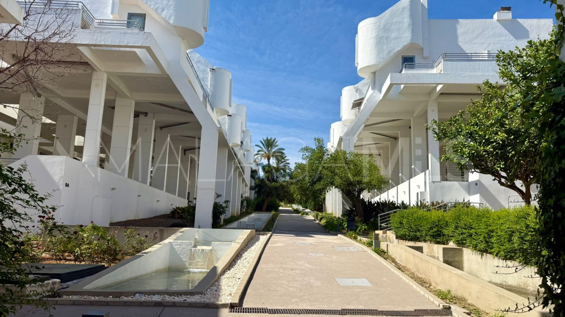 Apartamento planta baja for sale in Cala de Mijas de 2 bedrooms