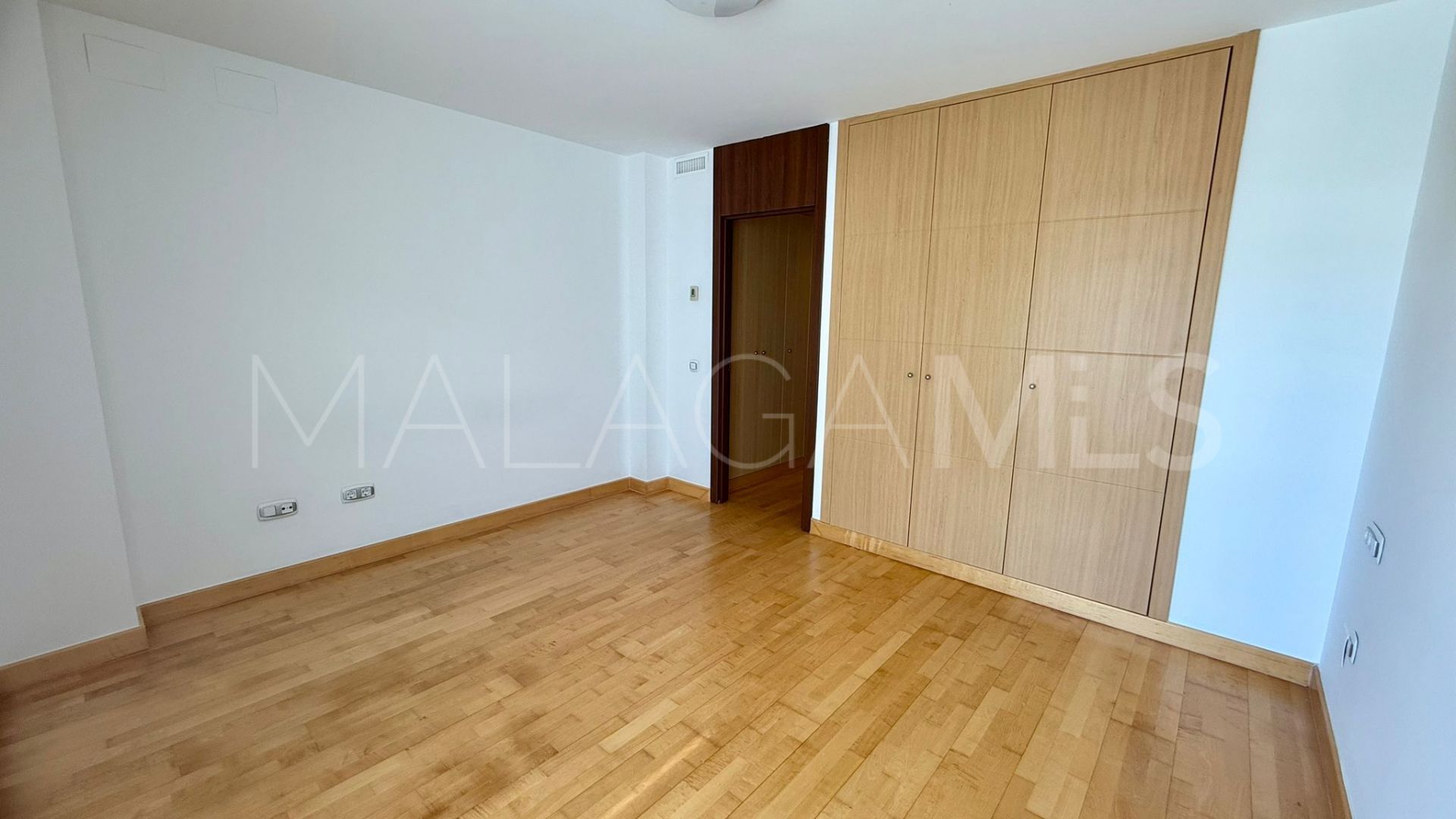 Apartamento planta baja for sale in Cala de Mijas de 2 bedrooms