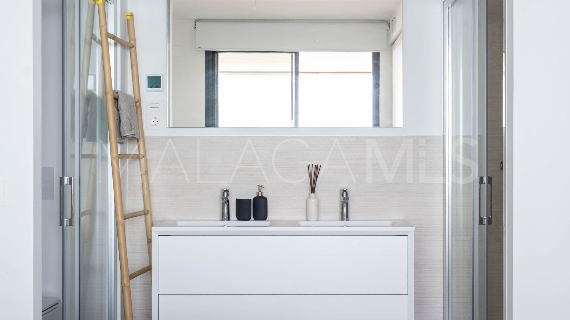 For sale El Higueron apartment