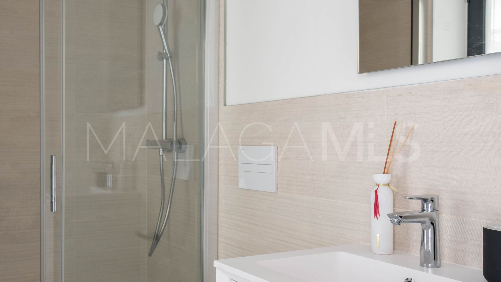 For sale El Higueron apartment