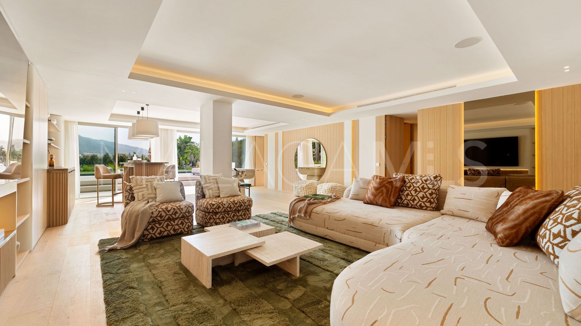Nueva Andalucia, casa with 5 bedrooms for sale