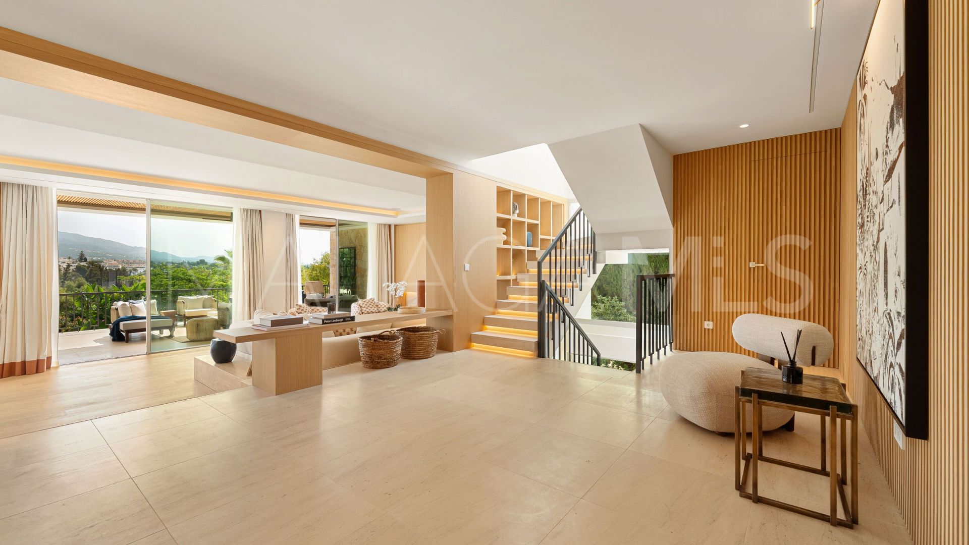 Nueva Andalucia, casa with 5 bedrooms for sale