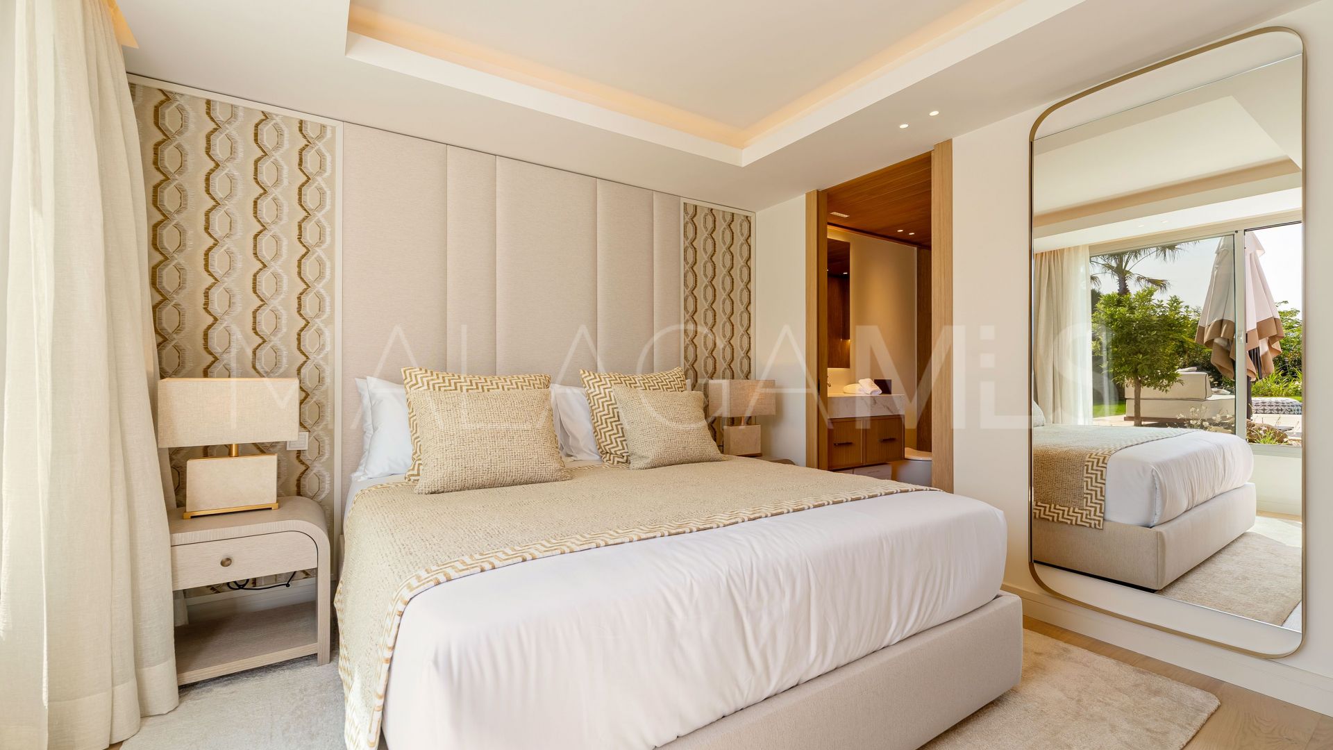 Nueva Andalucia, casa with 5 bedrooms for sale