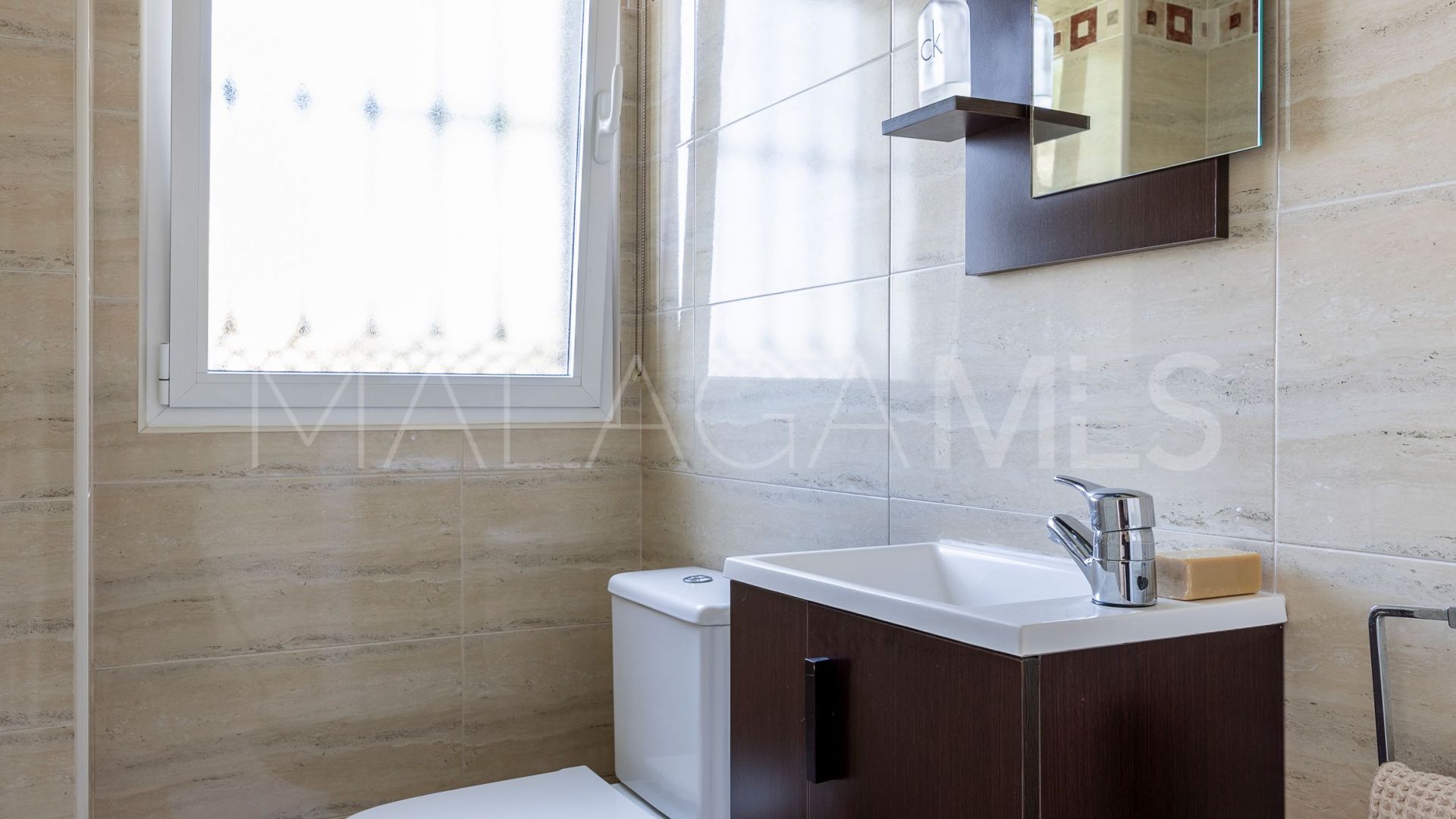 For sale Sierrezuela chalet