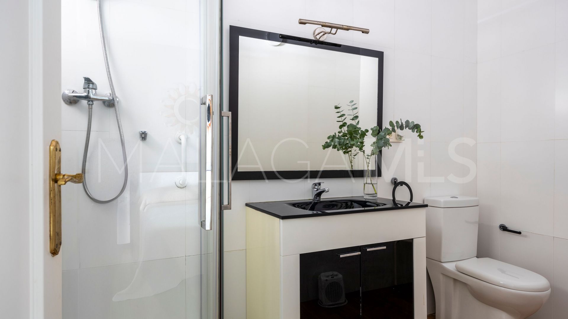 Villa for sale in Sierrezuela