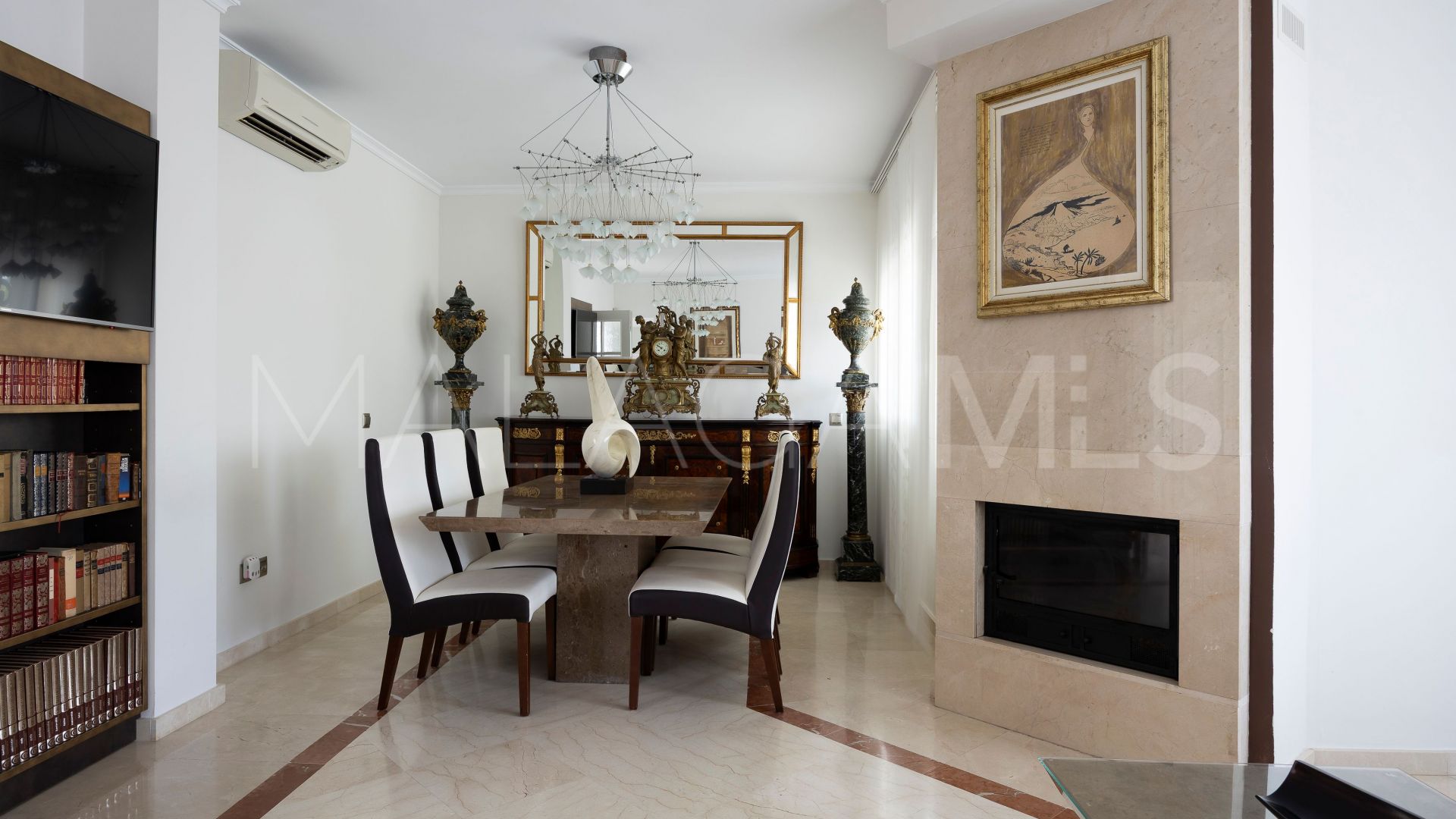 For sale Sierrezuela chalet